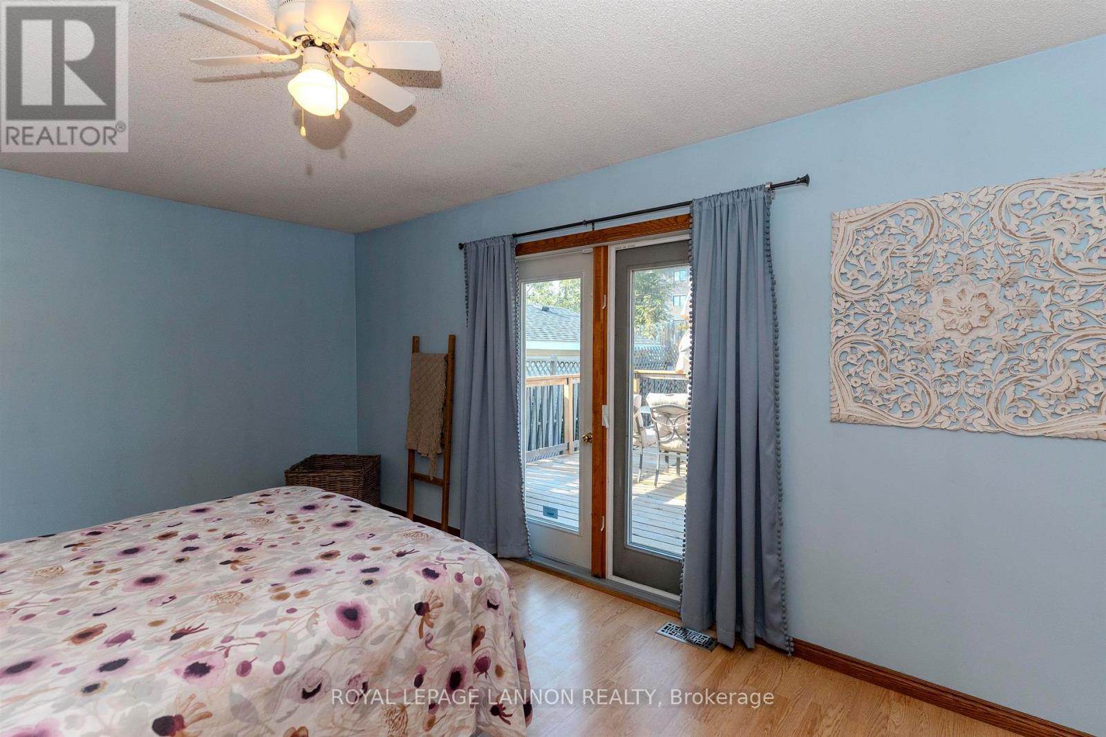 49 WASCO DRIVE - 23