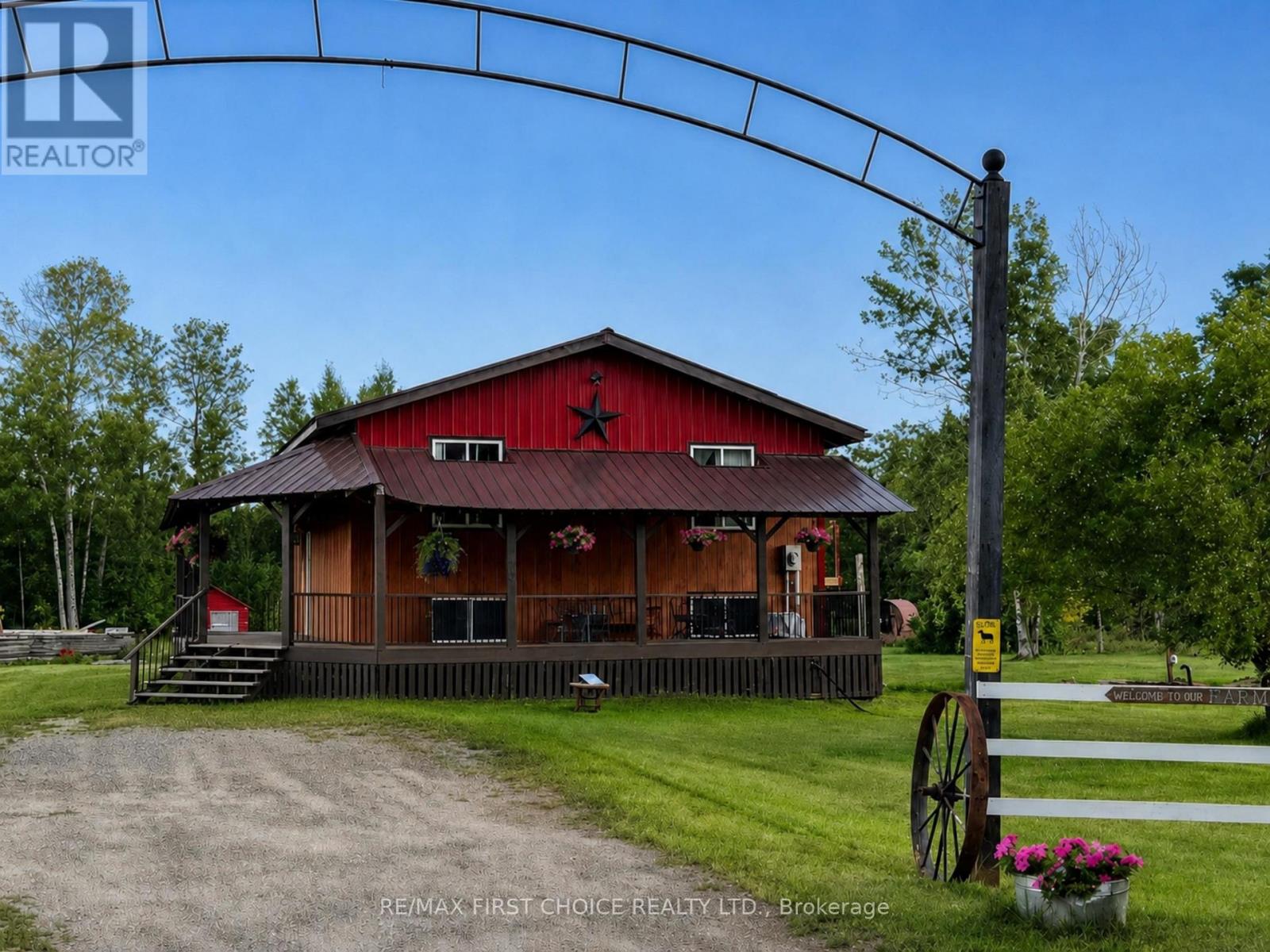 661 STEWART ROAD - 1