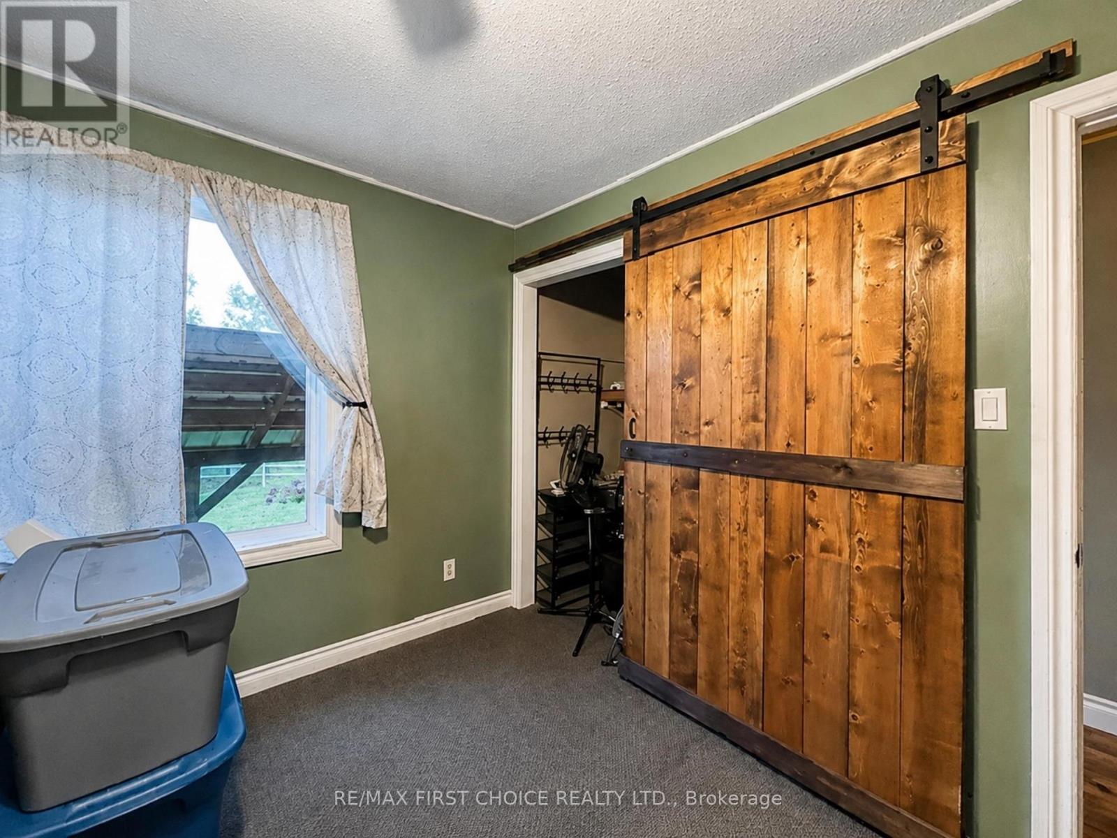 661 STEWART ROAD - Image 31