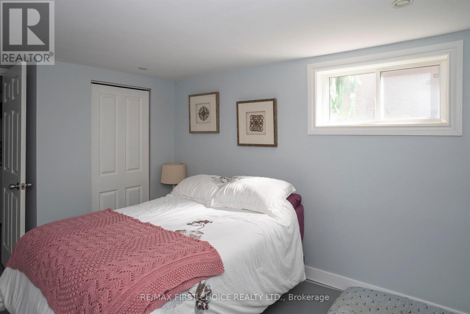 423 MARKS STREET S - Image 25