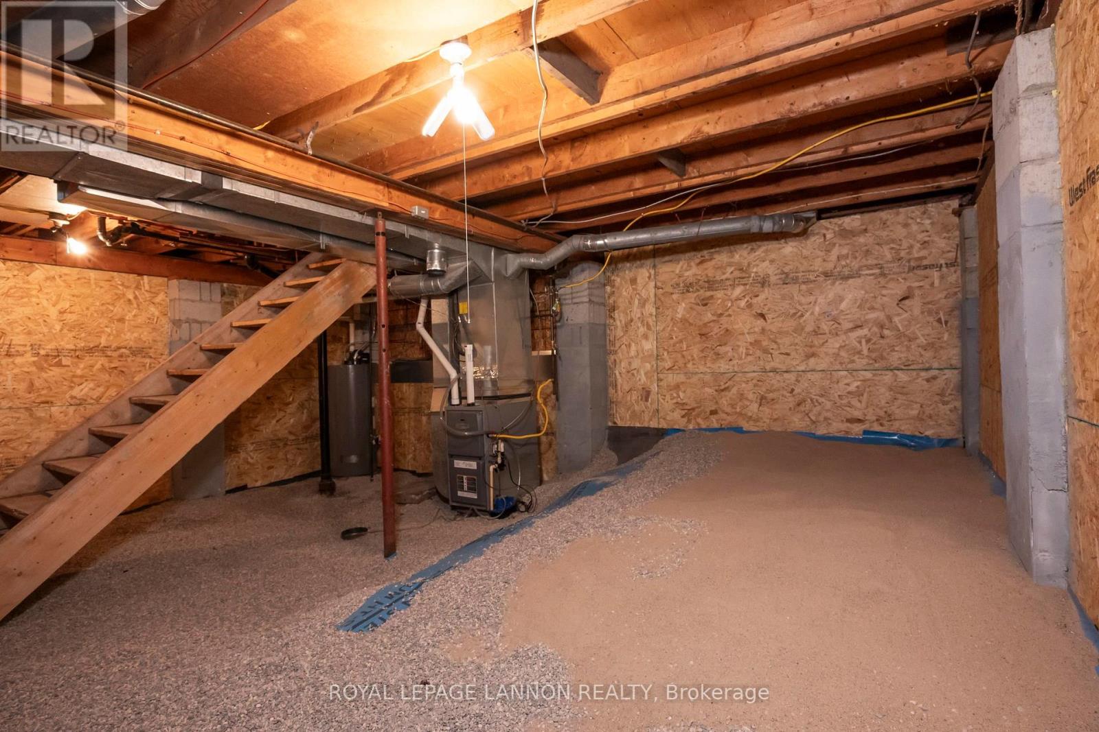 238 ANGUS STREET - Image 42