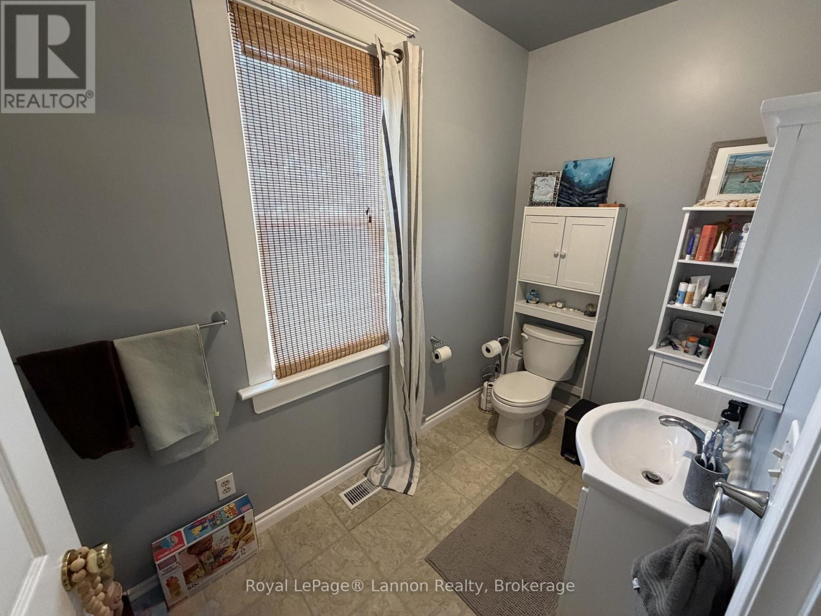 279 DEWE AVENUE - Image 14
