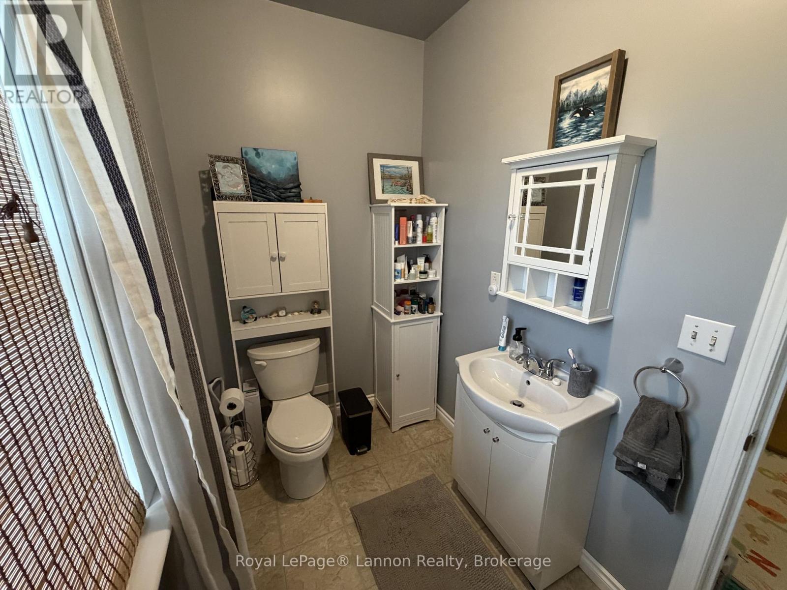 279 DEWE AVENUE - 15