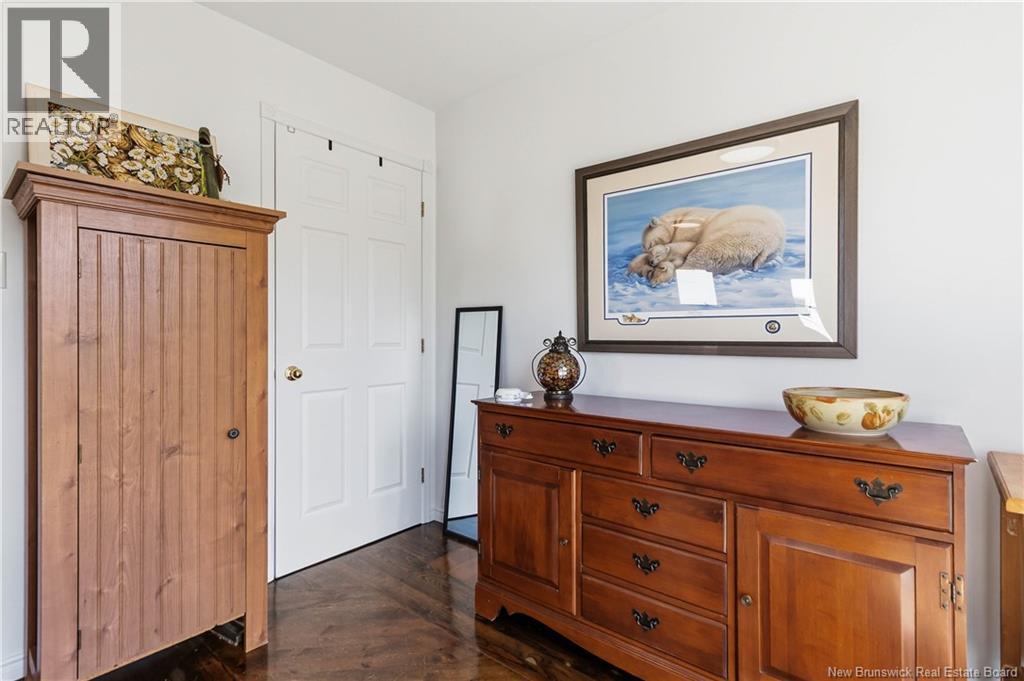 276 Glencairn Drive - Image 10