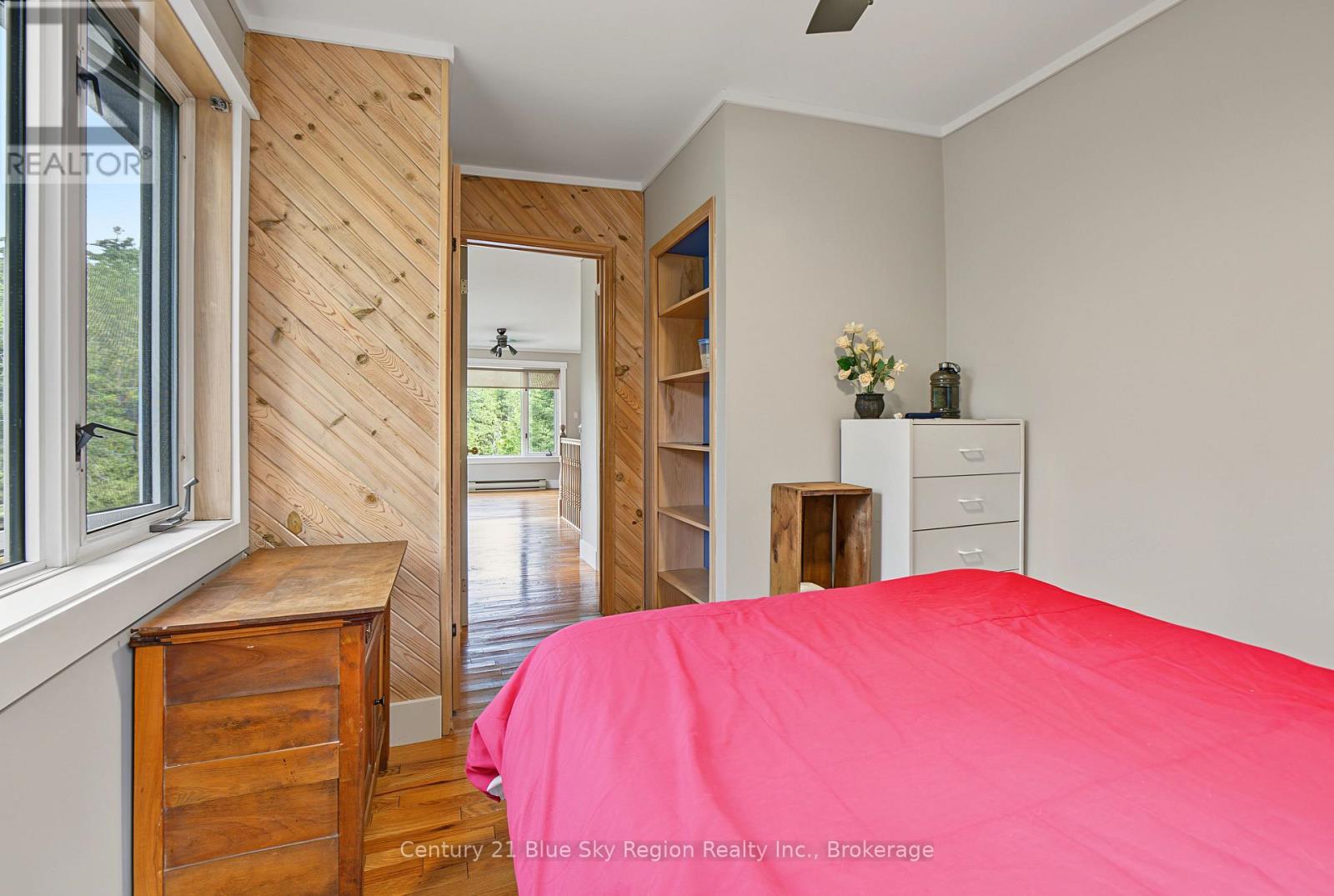 5065 HIGHWAY 11 N - 22