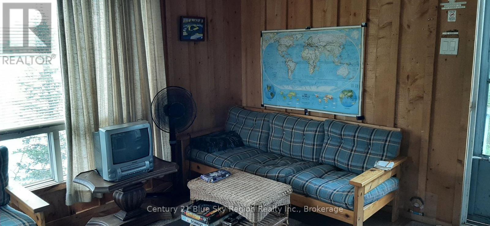 5065 HIGHWAY 11 N - Image 36