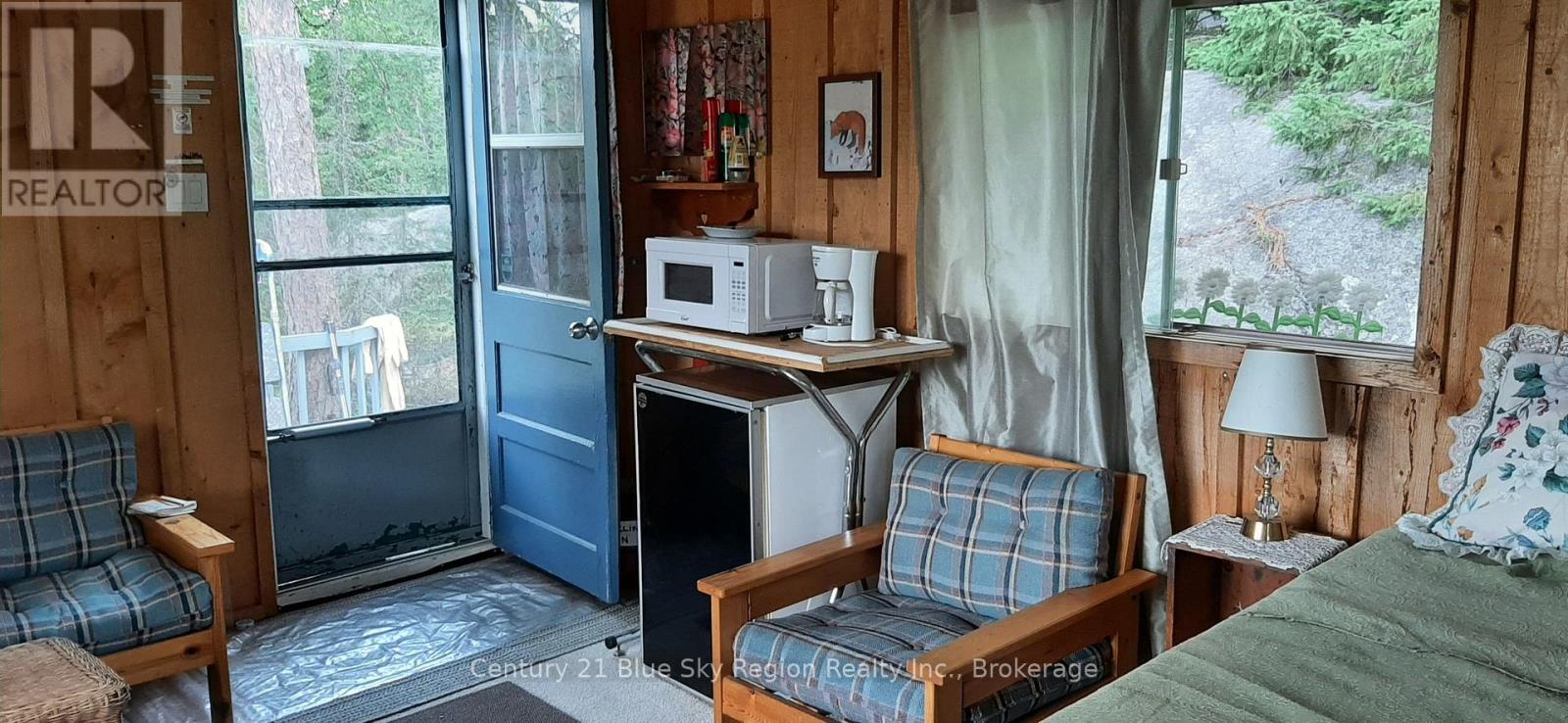 5065 HIGHWAY 11 N - 38