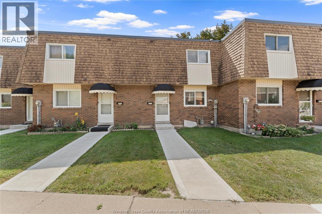 5430 LASSALINE, Windsor, Ontario, N8T1A8, Windsor, Ontario — photo 2 of 5