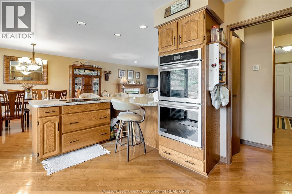 1537 ROSATI - 11