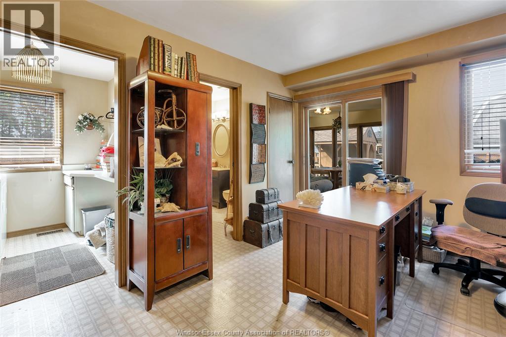 1537 ROSATI - 17