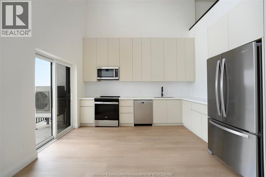 4300 Laurier Parkway — photo 10