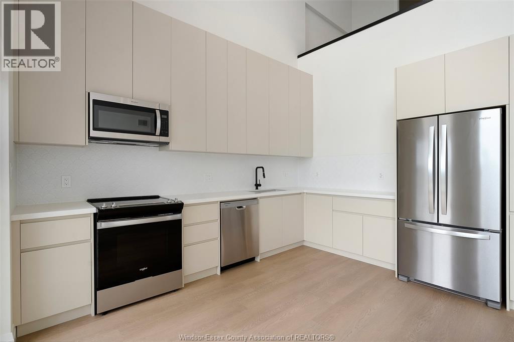 4300 Laurier Parkway — photo 11