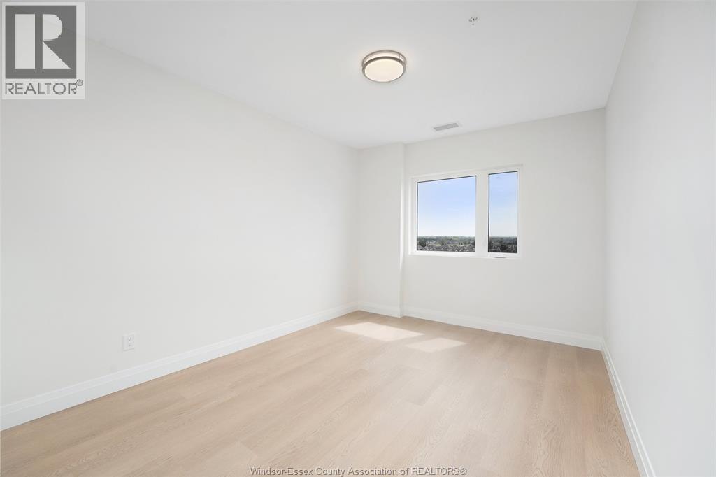 4300 Laurier Parkway — photo 26
