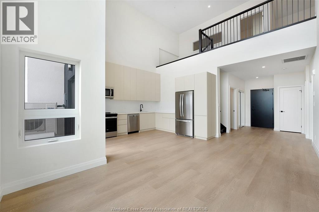 4300 Laurier Parkway — photo 8