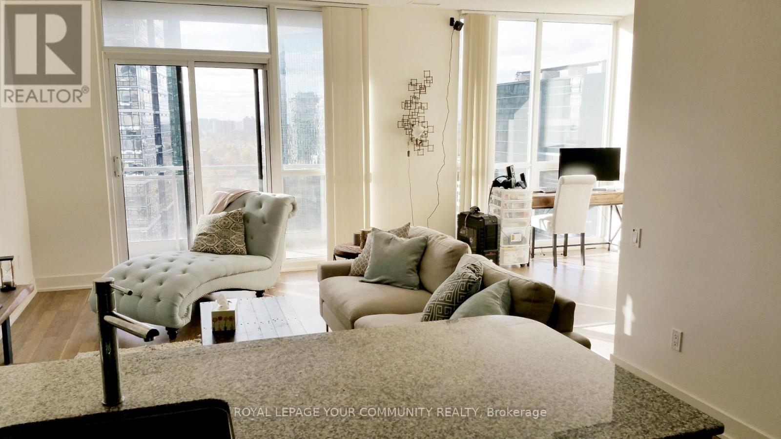 Photo of 23 Sheppard Avenue