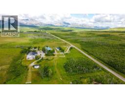 29215 Township Road 3-0, Rural Pincher Creek No  9, M D  Of, AB T0K1W0 Photo 39