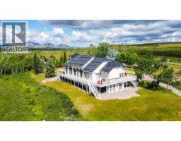 29215 Township Road 3-0, Rural Pincher Creek No  9, M D  Of, AB T0K1W0 Photo 34