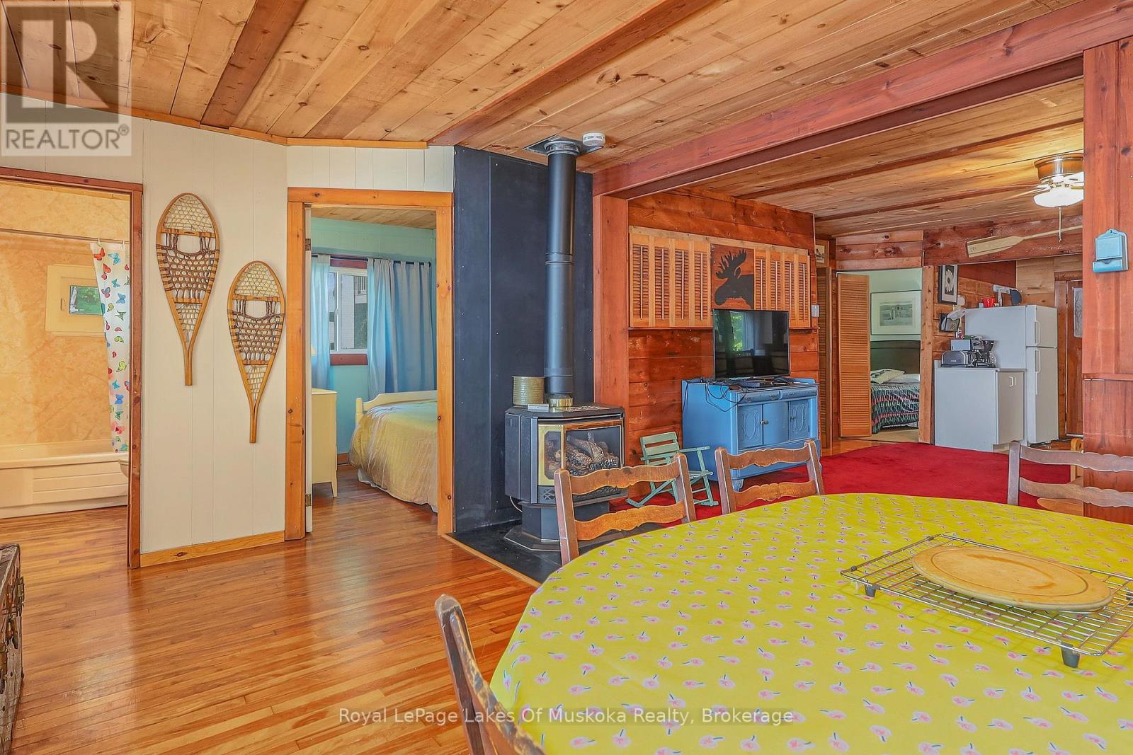1063 DICKIE LAKE ROAD - Image 19