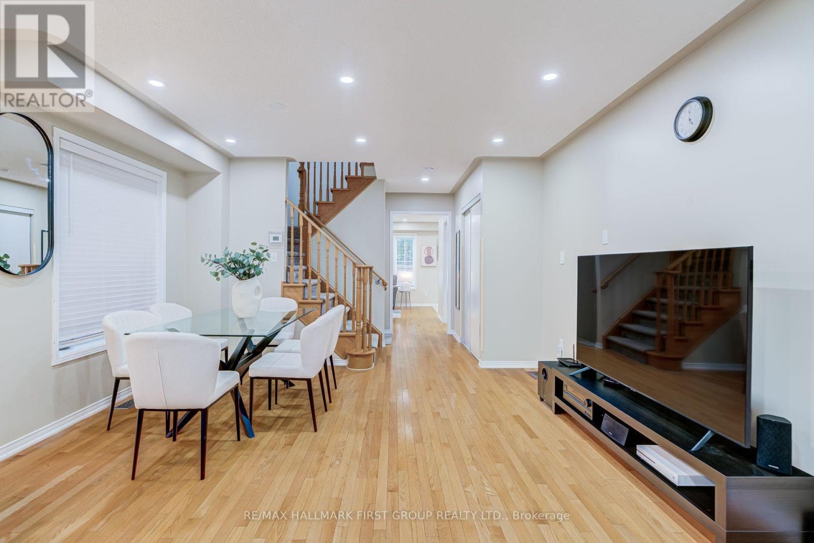 6 TANSLEY CRESCENT - 6