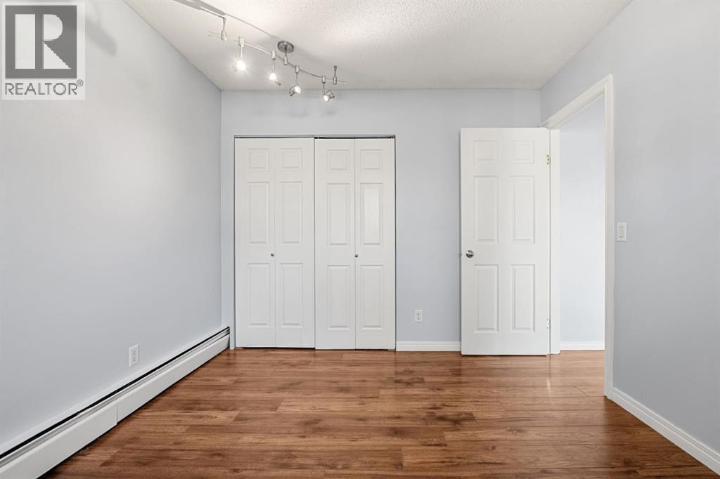 #5 4328 75 Street NW - 14