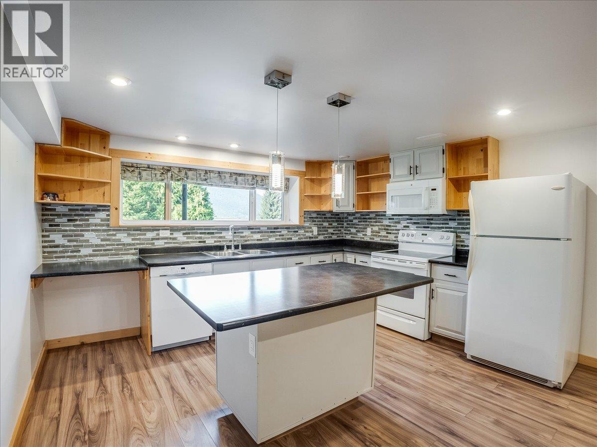 603 DELBRUCK Street - Image 31