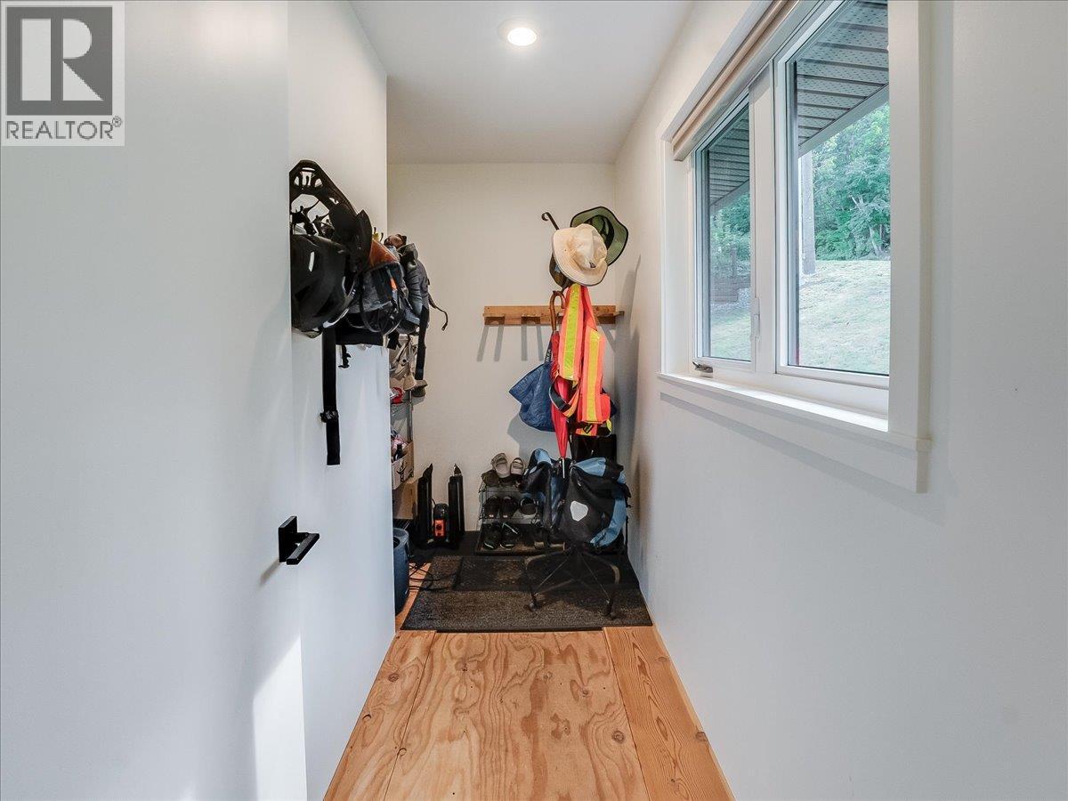 603 DELBRUCK Street - Image 21