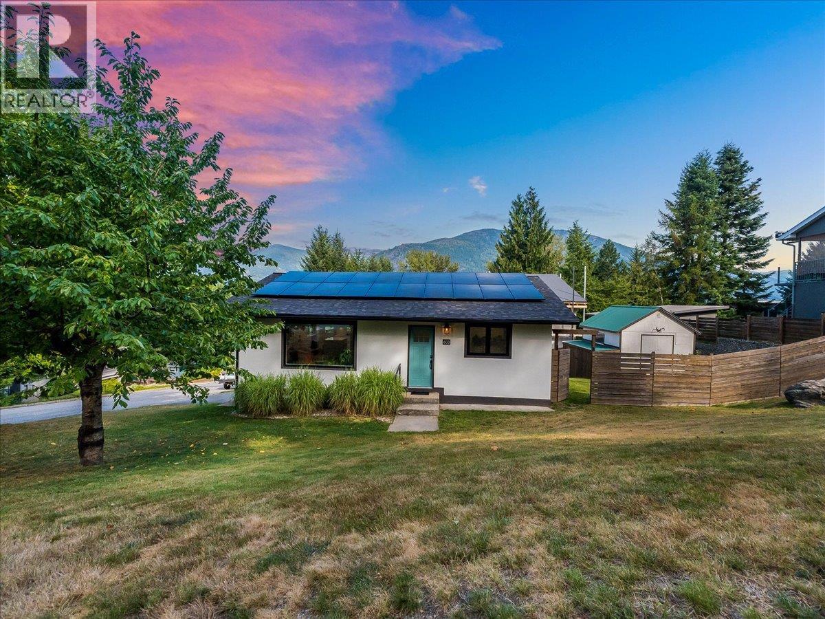 603 DELBRUCK Street - Image 38