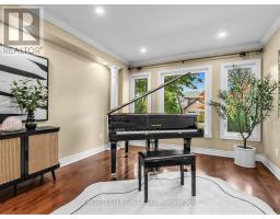 Family room - 47 Topham Crescent, Richmond Hill, ON L4C9H1 Photo 6