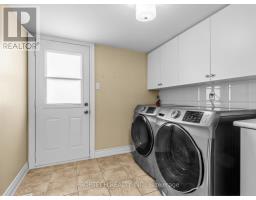 Kitchen - 47 Topham Crescent, Richmond Hill, ON L4C9H1 Photo 8