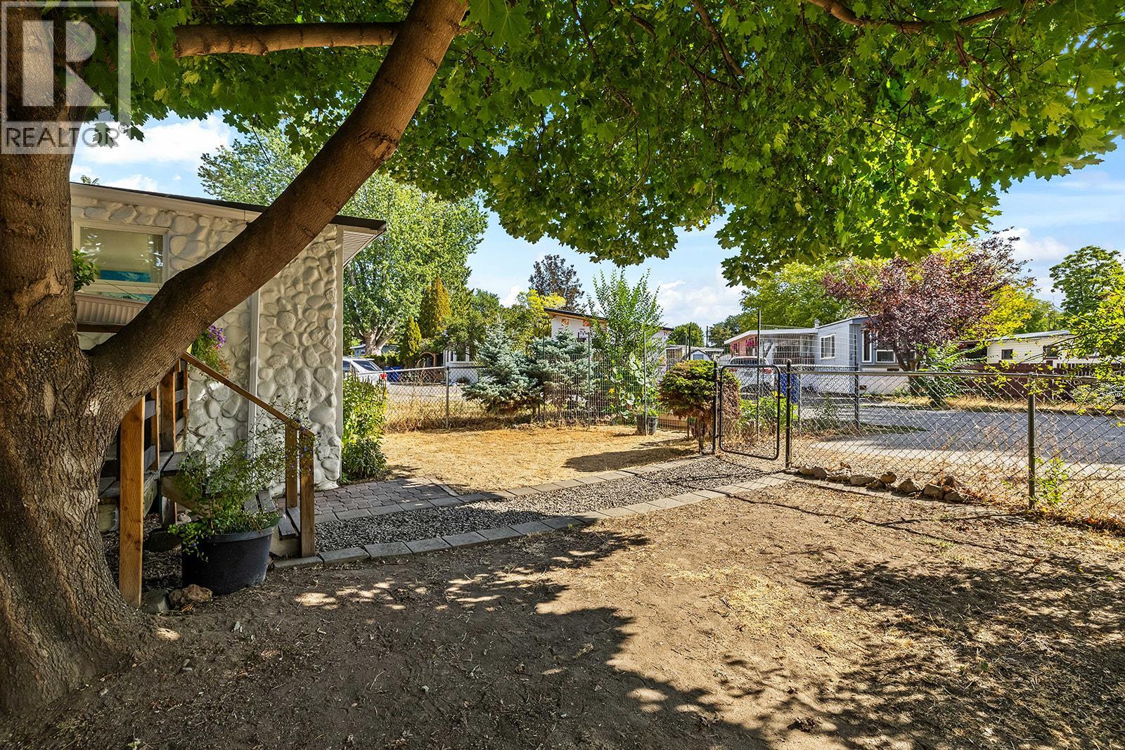 36 2035 Boucherie Road, West Kelowna