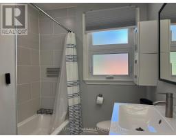 A - 38 Wishing Well Drive, Toronto, ON M1T1J1 Photo 12