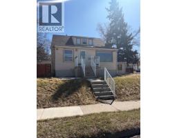 712 9 Avenue S - photo 2