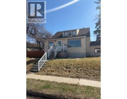 712 9 Avenue S - photo 3