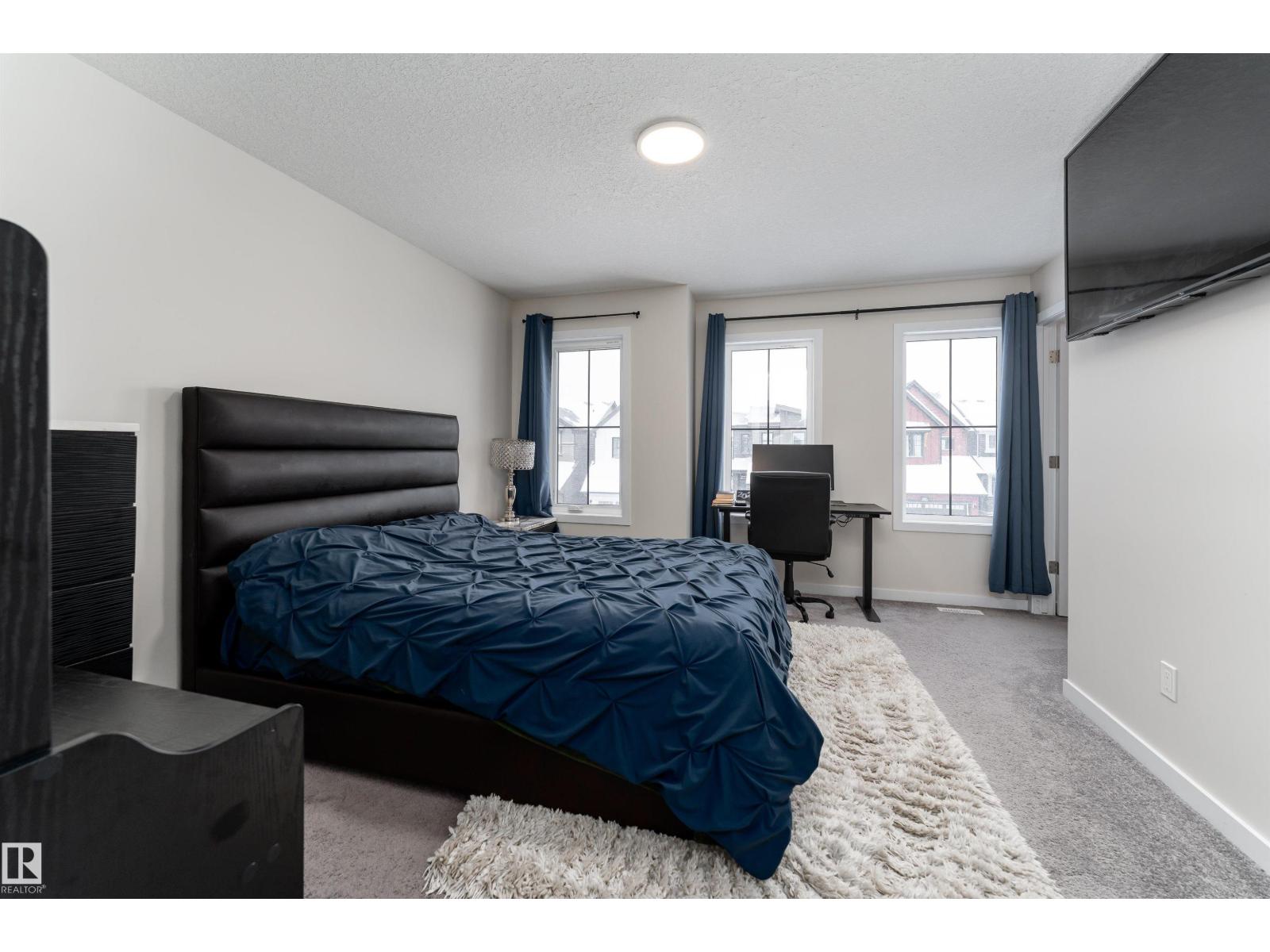 2120 MUCKLEPLUM CR SW - 32