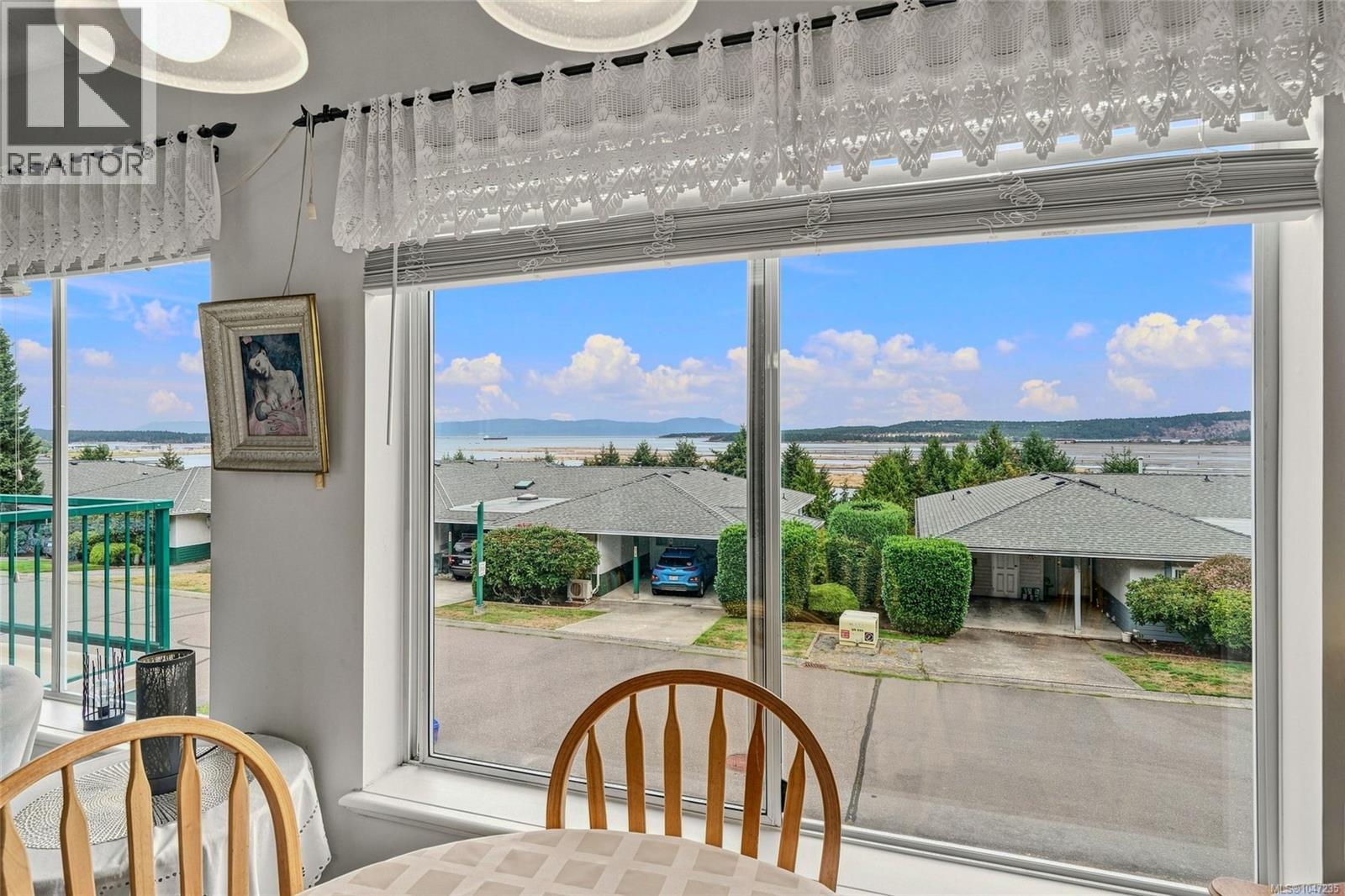 977 Highview Terr - 14