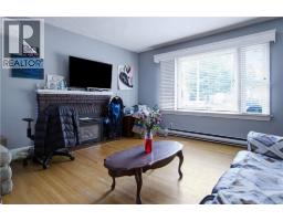 173 Maple Street, photo 4