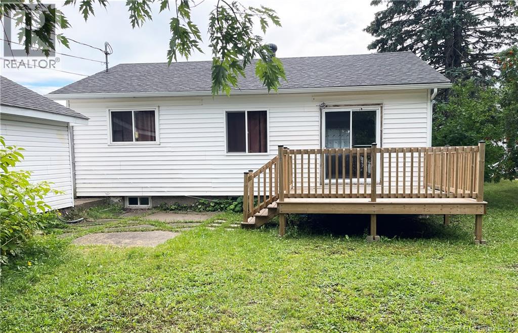 97 Leeside Drive - 2