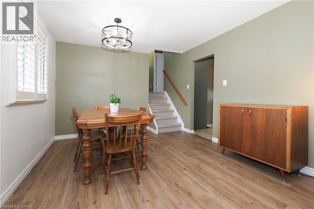 219 FOXHUNT Road - Image 6