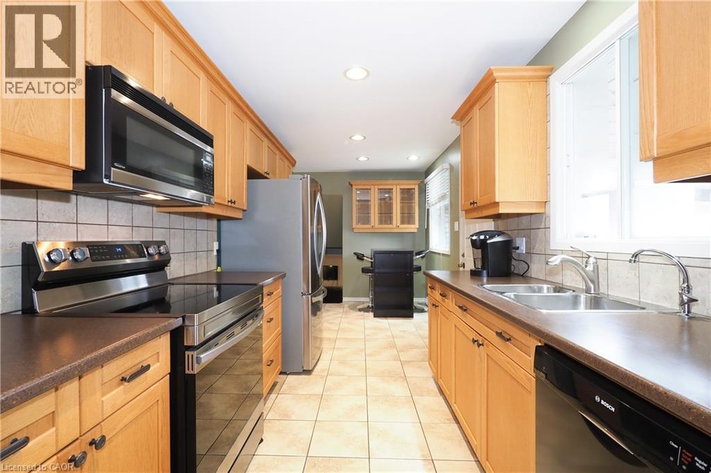219 FOXHUNT Road - Image 7