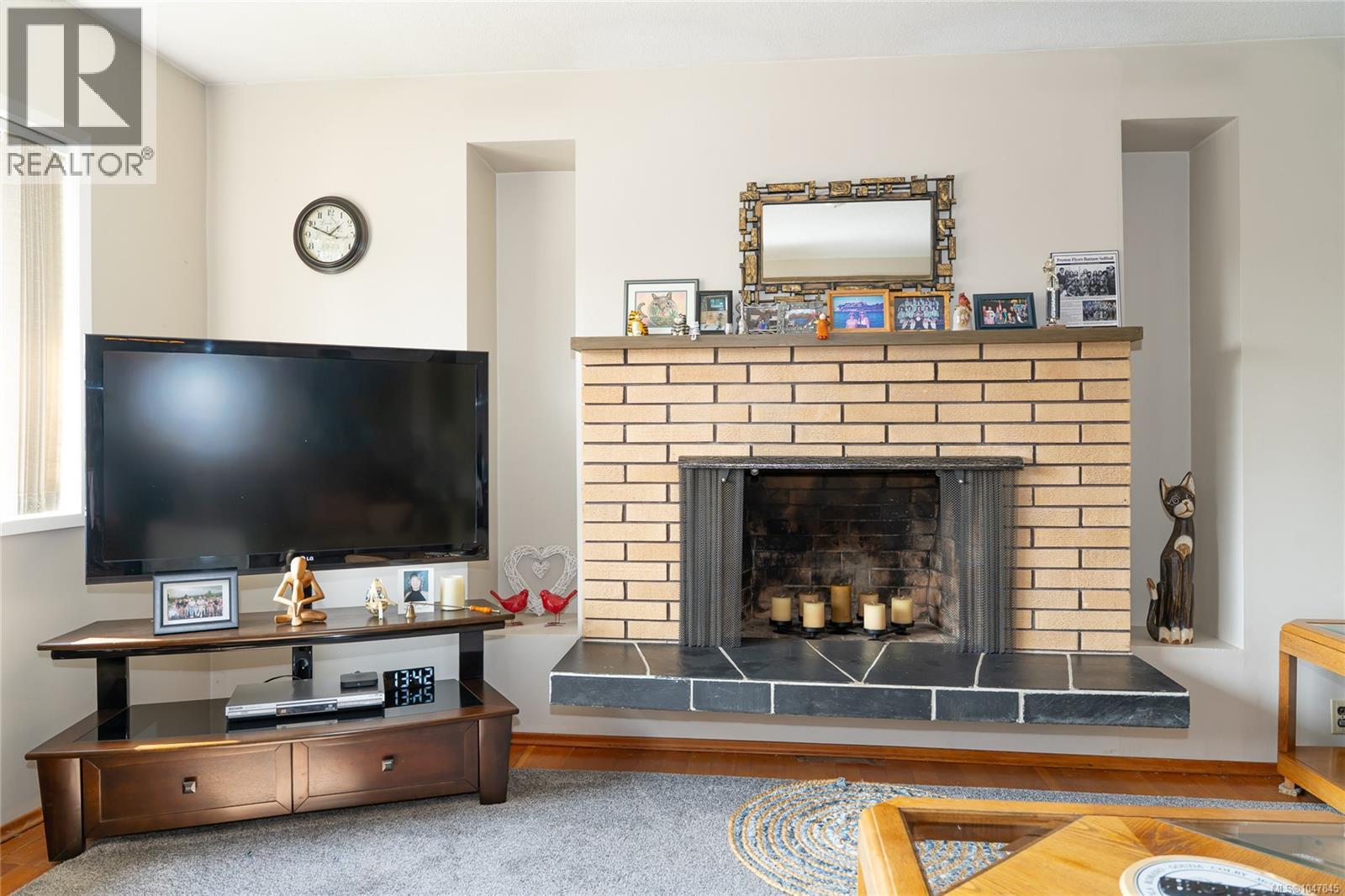 477 Swinford St - Image 7