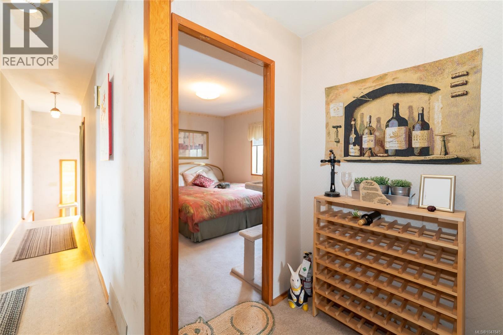 477 Swinford St - Image 9