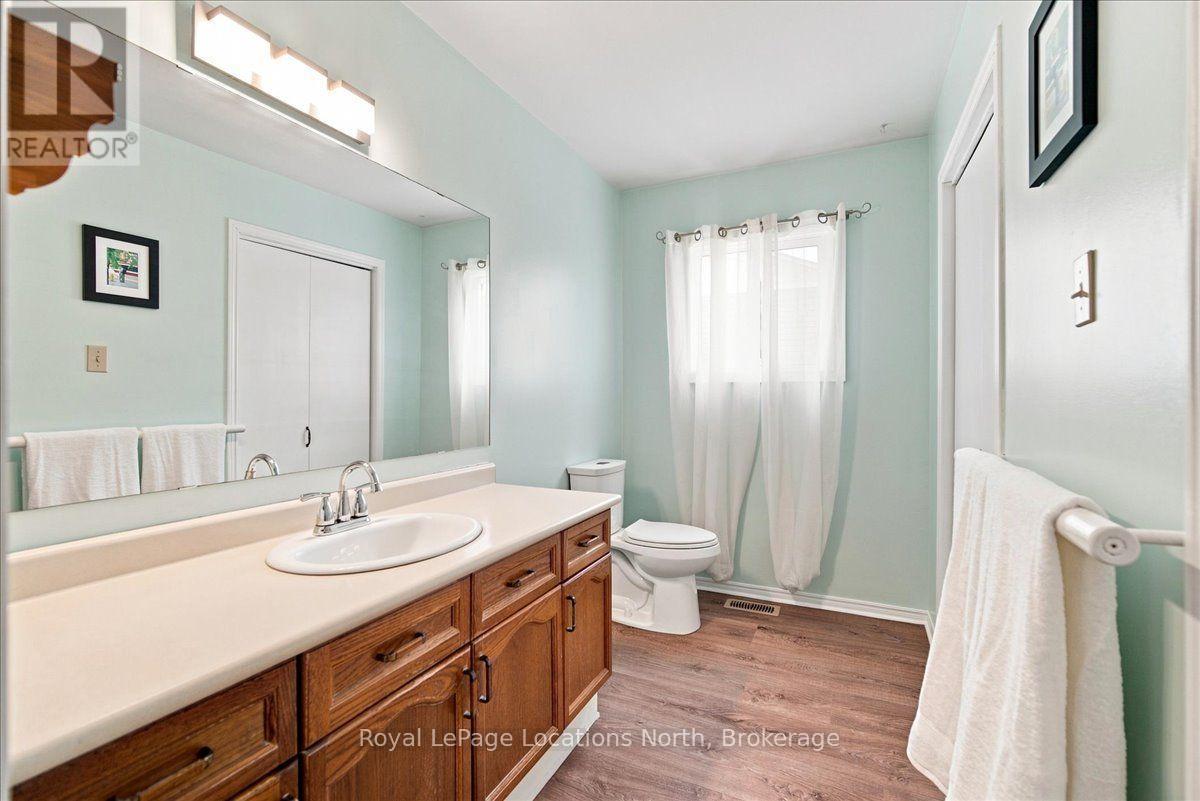 6 ROYAL BEECH DRIVE - 16