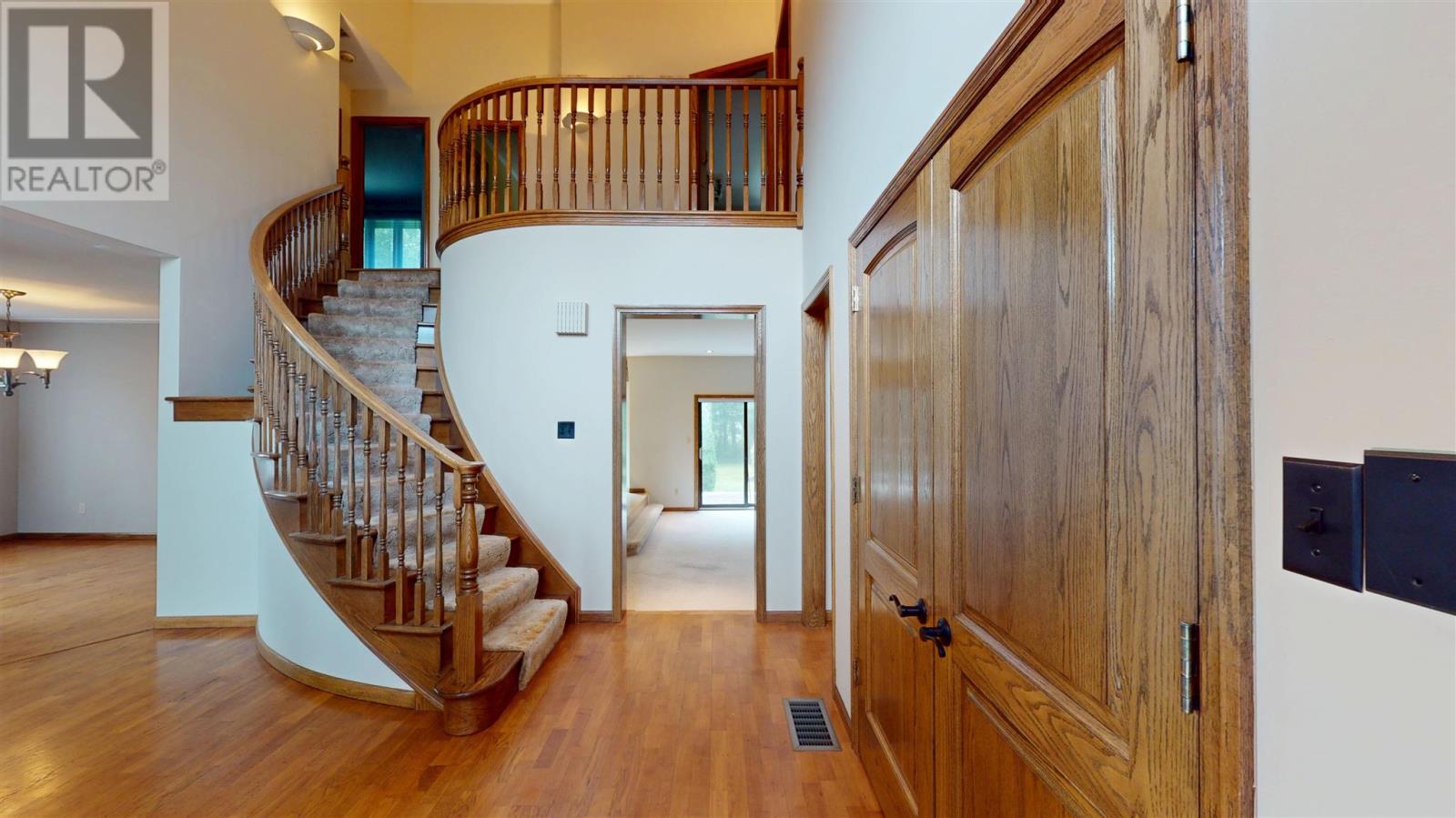 109 Greenview LN - Image 15