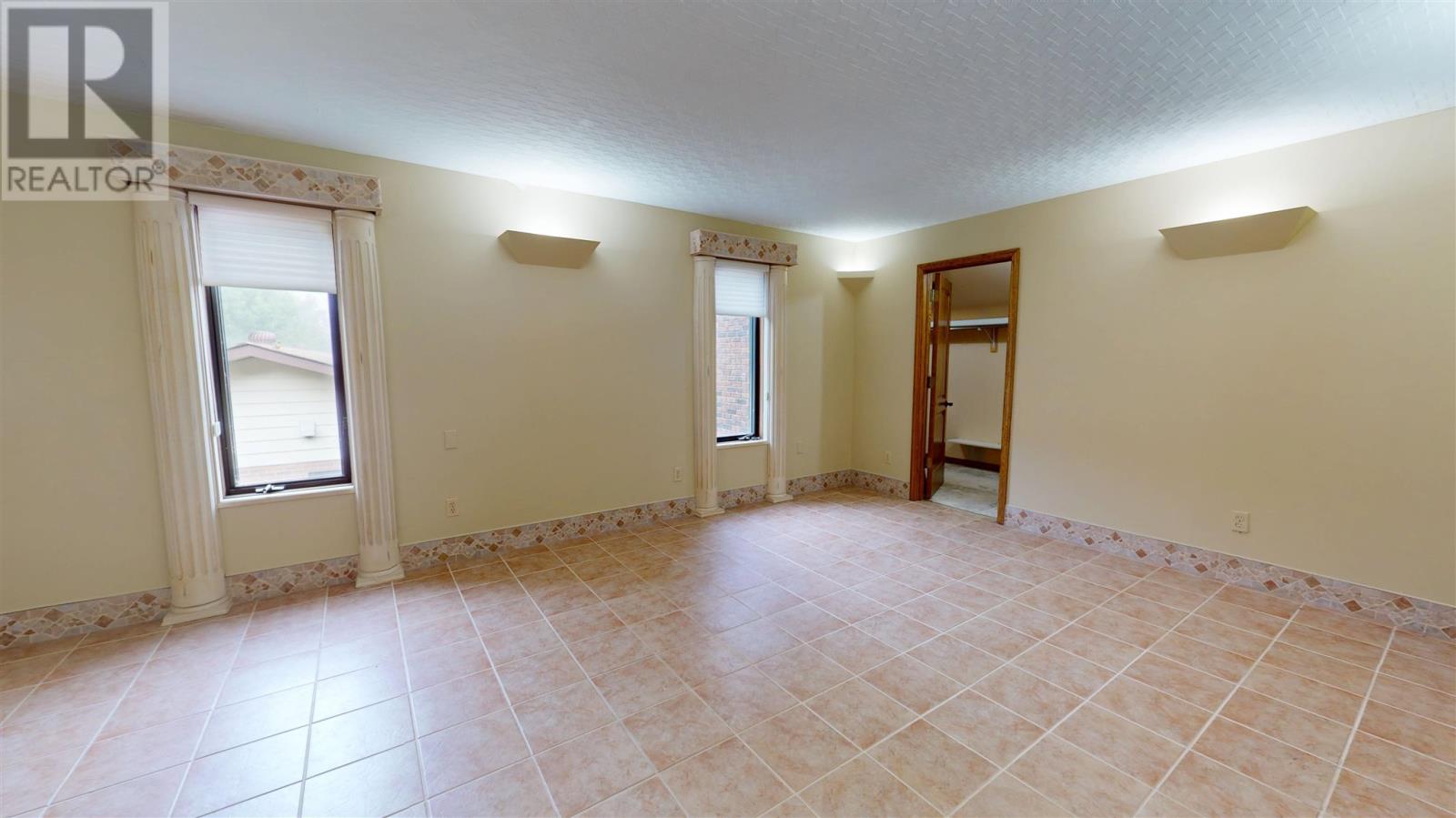 109 Greenview LN - Image 38
