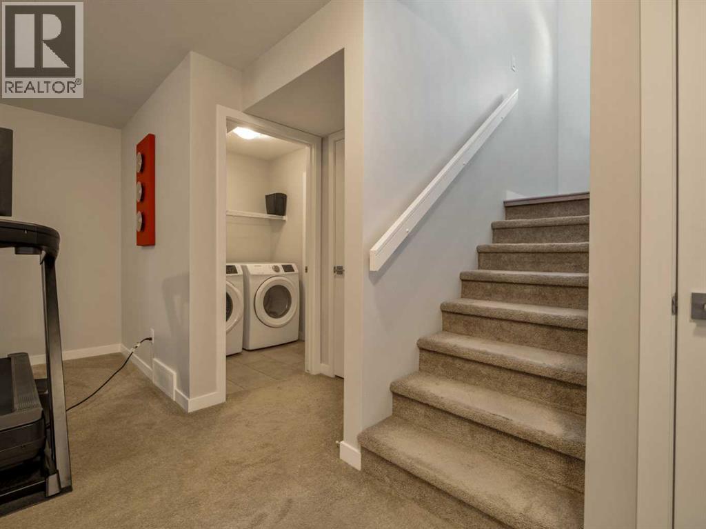 333 Crocus Terrace W - Image 31