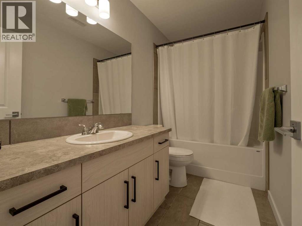 333 Crocus Terrace W - Image 39