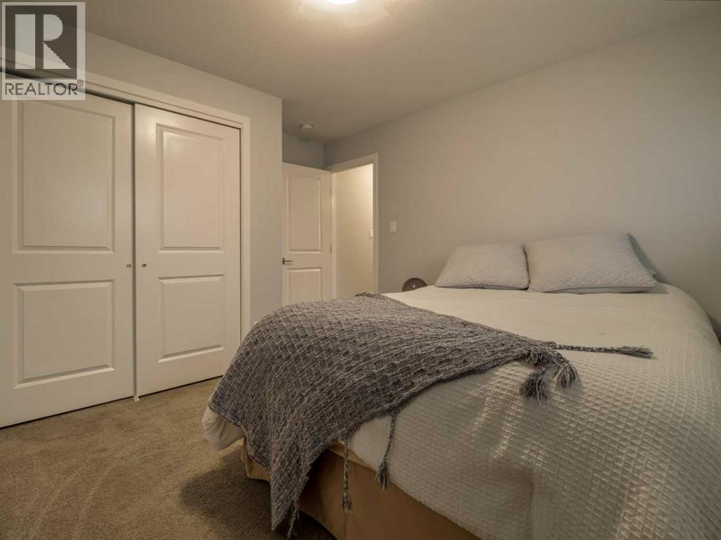 333 Crocus Terrace W - Image 42