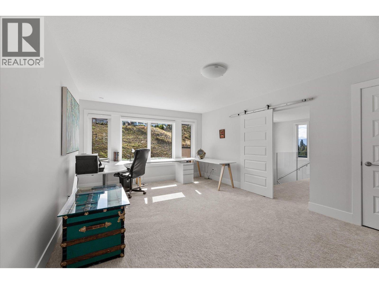 980 Ledgeview Court - Image 25
