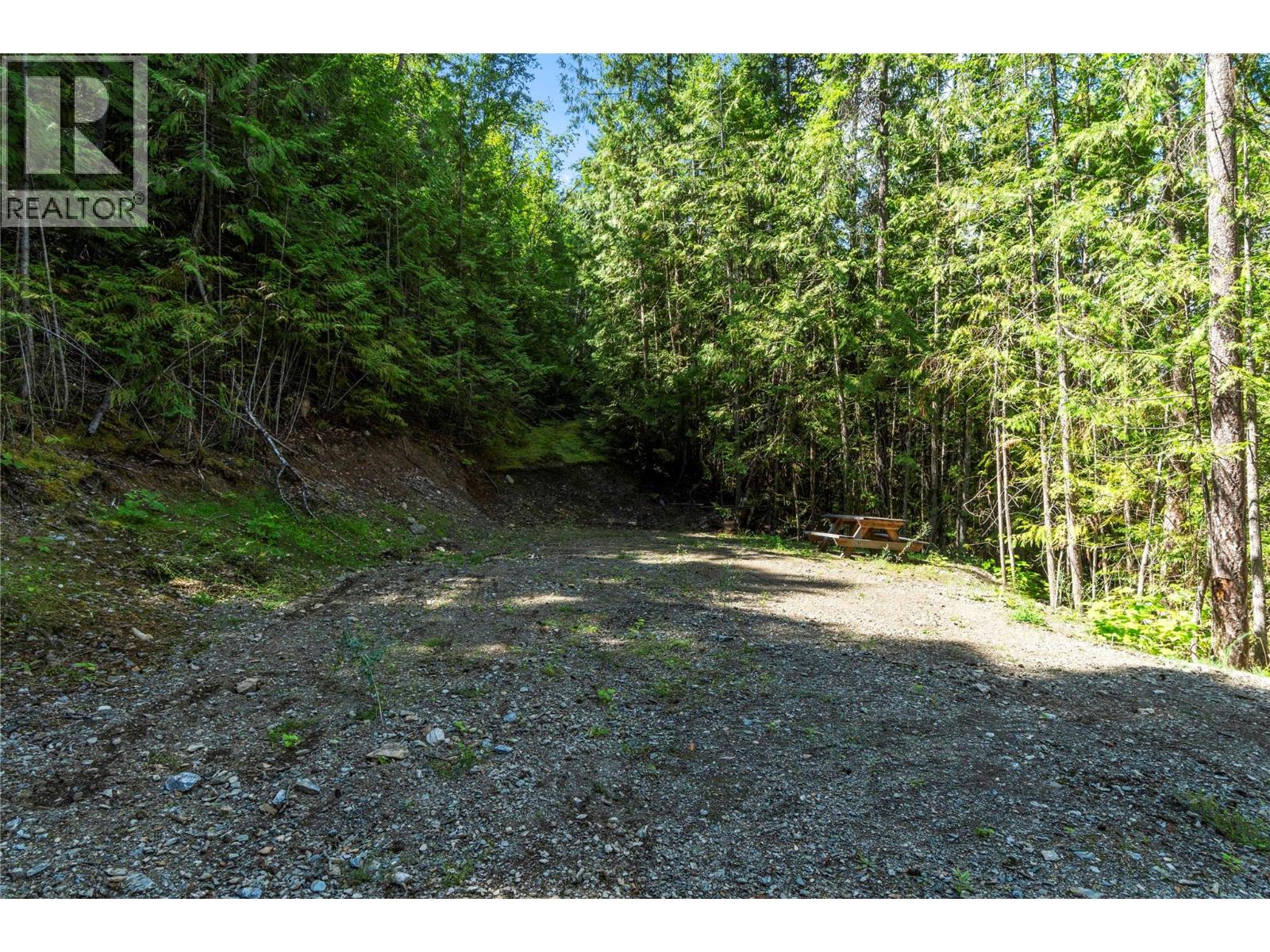  3560 Eagle Bay Road, Blind Bay
