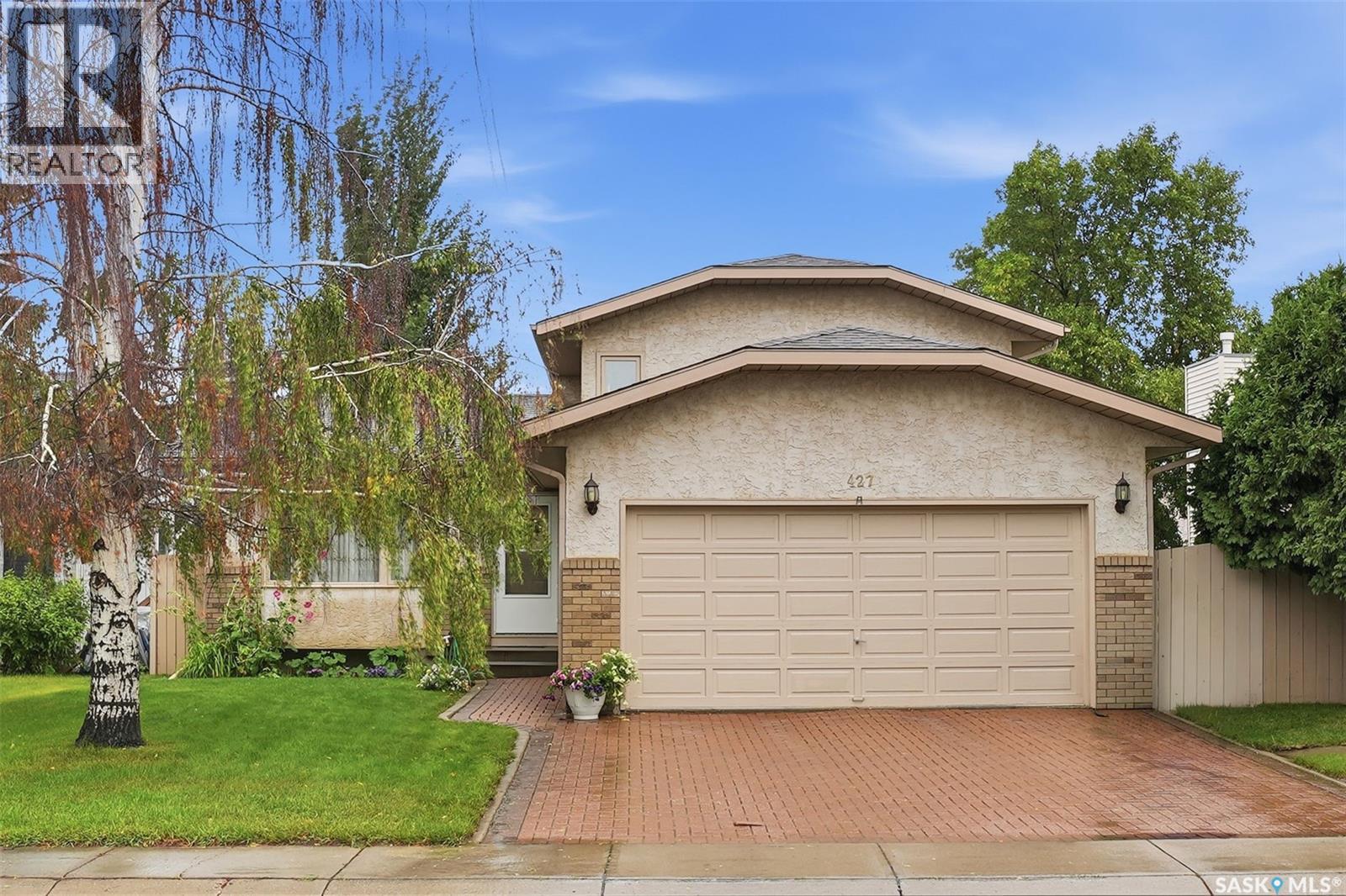 Property for sale at 427 Bronson CRESCENT